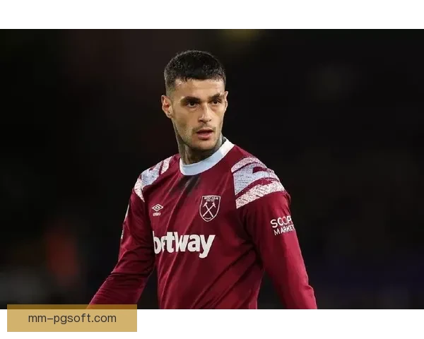 亚特兰大前锋斯卡马卡因脚踝伤势将缺阵六周球队面临阵容调整 亚特兰大前锋斯卡马卡因脚踝伤势将缺阵六周球队面临阵容调整