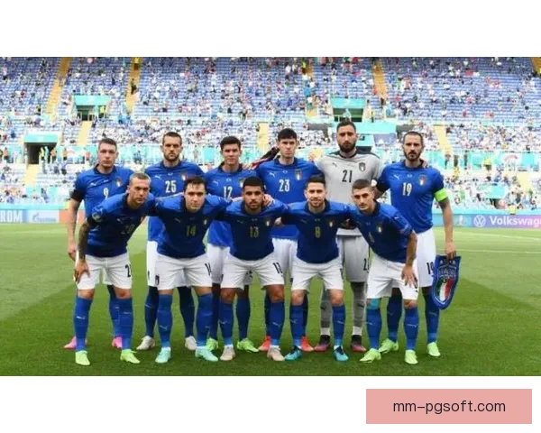 佩西纳担任蒙扎队长中场核心全面掌控比赛节奏